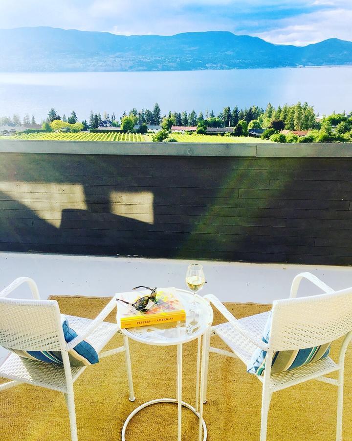Summerhill Estate House Bed & Breakfast Kelowna Eksteriør bilde